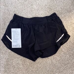 NWT- lululemon black hotty hots